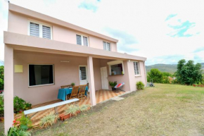 Maison de 2 chambres avec vue sur la mer jardin et wifi a Le Diamant a 5 km de la plage